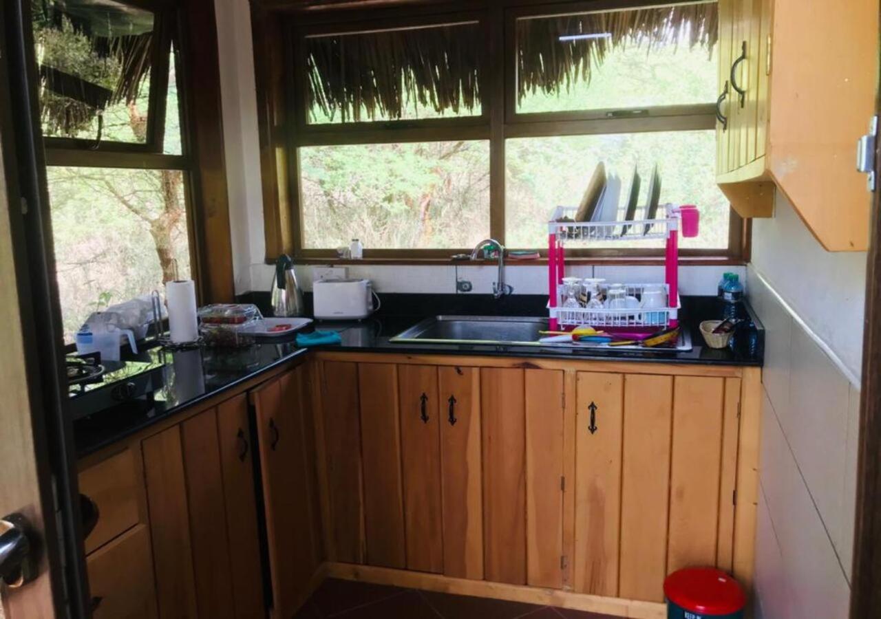 Oldonyo Orok Lodge Kajiado Esterno foto