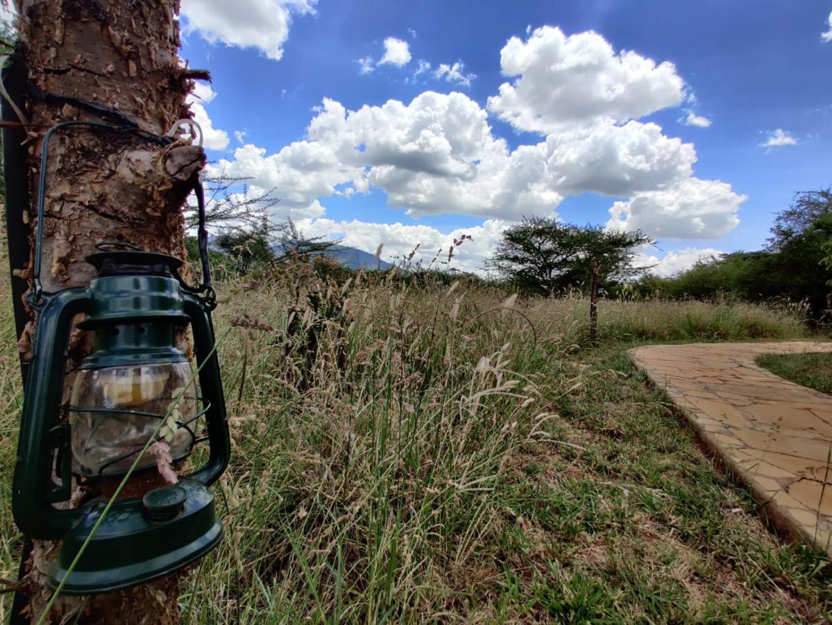 Oldonyo Orok Lodge Kajiado Esterno foto