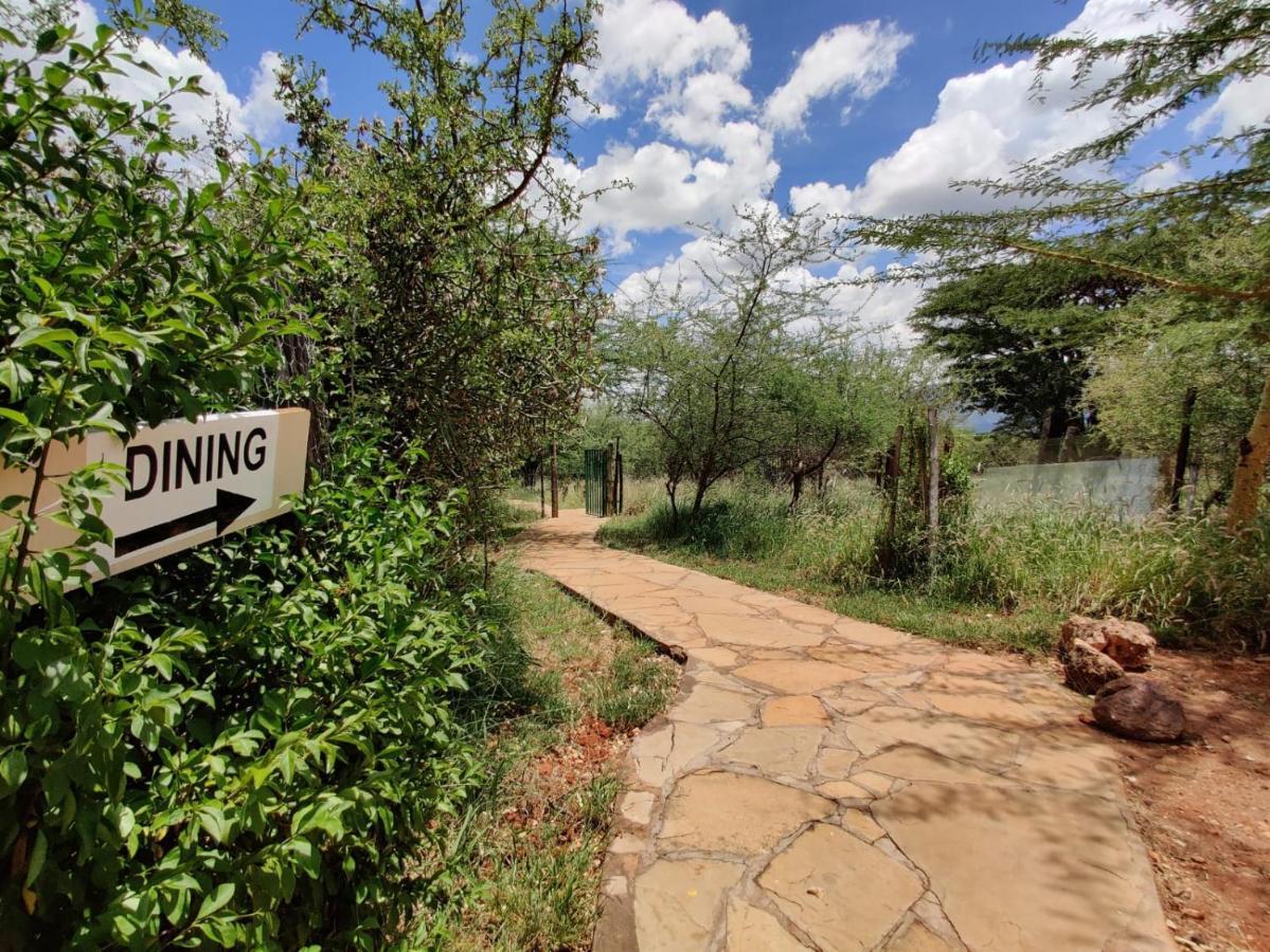 Oldonyo Orok Lodge Kajiado Esterno foto